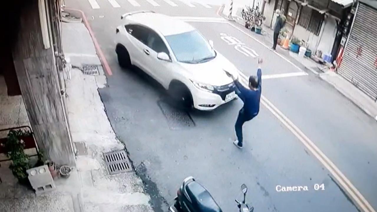 移工撞機車後肇事逃逸　車主怒提告無罪結案