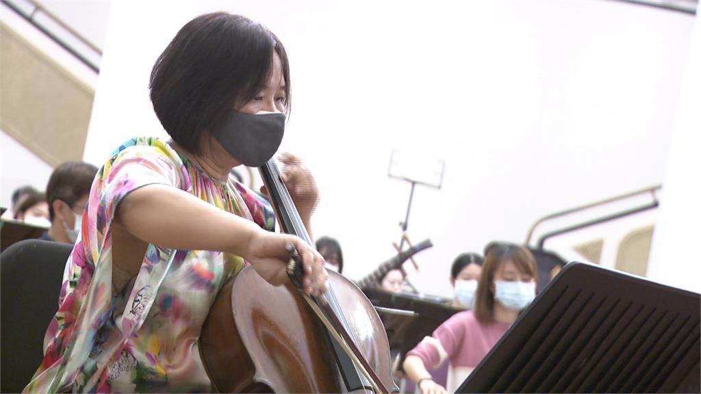 夜線／陳時中妻孫琬玲大提琴演奏 大批網友線上觀看、喝采