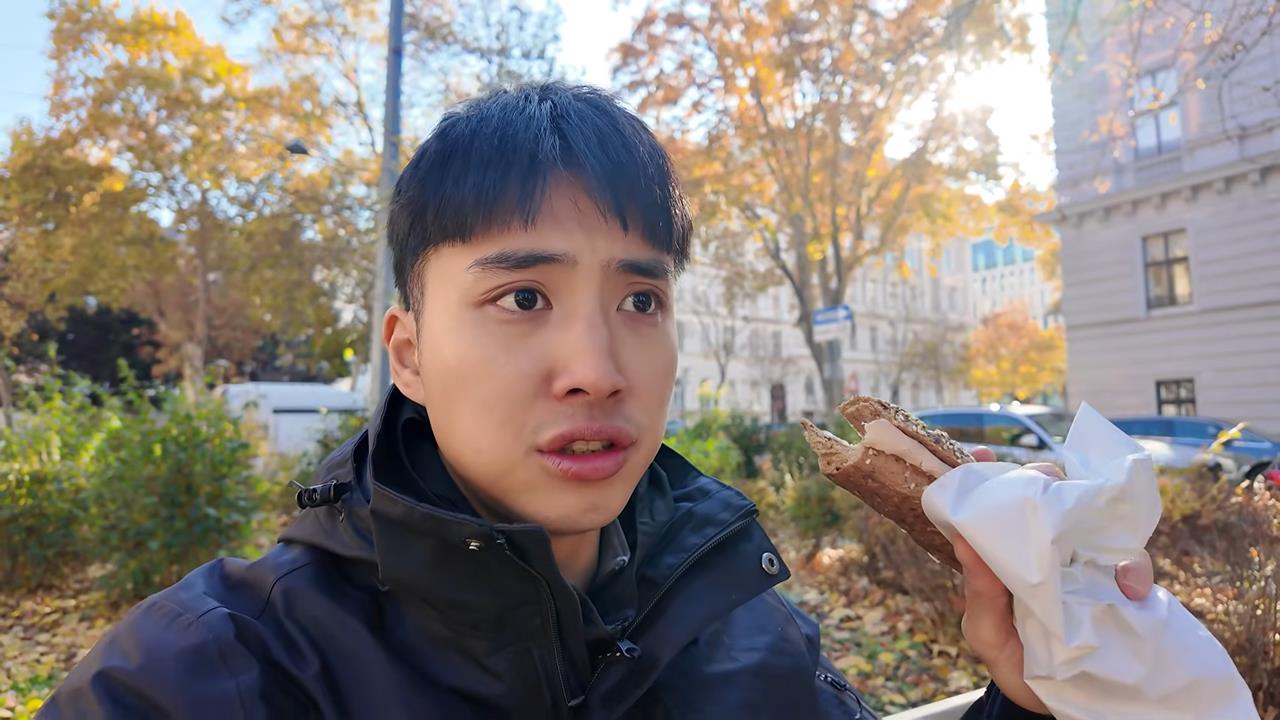 網紅遊維也納揭當地飲食習慣　突激喊：好想念炒飯