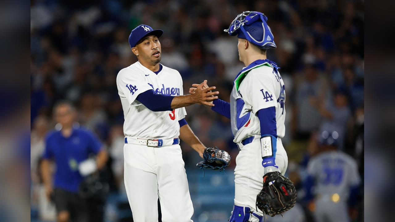 MLB(影)／道奇22億頂級終結者終於沒開劇場關門成功！總教練羅伯斯嗨喊：很高興
