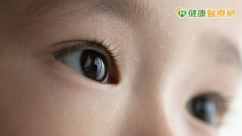 眼睛被撞沒事?9歲童複視才發現眼窩骨折 醫揭「關鍵症狀」