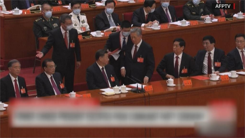 胡錦濤「被離場」世紀懸案　外媒曝光神秘白色文件是關鍵