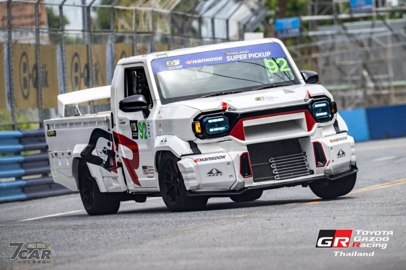 Toyota GR Thailand 推出 Hilux Champ 賽車