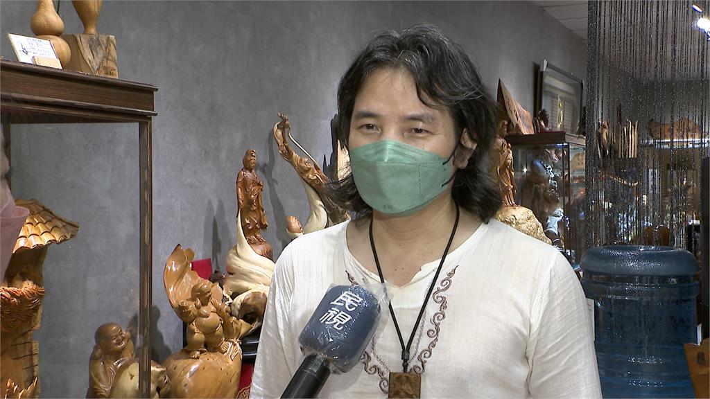 鶯歌老街店家注意 阿伯拖行李箱沿街搜刮
