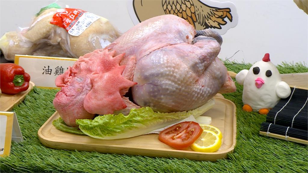農委會7年培育新土雞  一隻腿就超過一台斤！