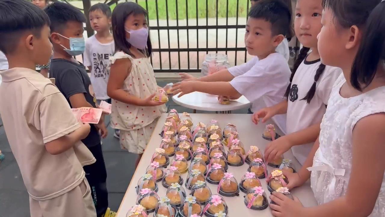 雲林口湖210名幼童義賣+募款近10萬元 萌喊:花蓮加油