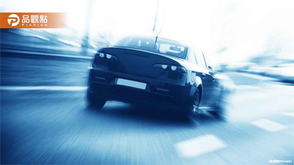 驚險！媽媽被騙400萬！女兒趴引擎蓋飆車攔車手