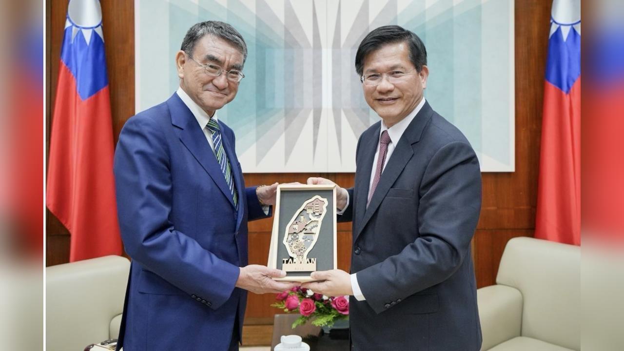 快新聞／睽違11年！河野太郎率團訪台　林佳龍：台日人民情同家人