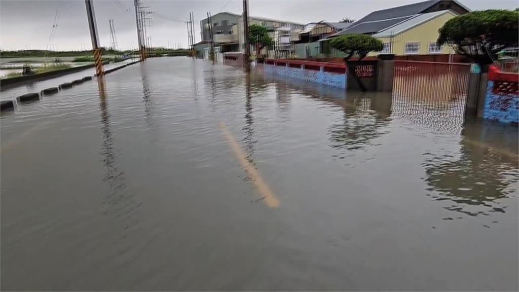 快新聞／台南豪雨稍歇仍戒備！　23座橋封、農路19處中斷