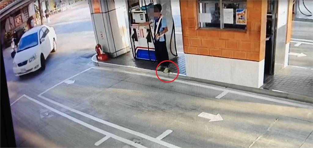 罕見!女駕駛誤踩油門 加油站男員工「這部位」突出十公分被撞傷