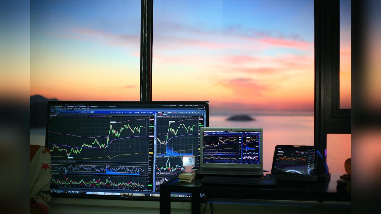 快新聞／投資人評估短期難停戰　美股主要指數表現分歧