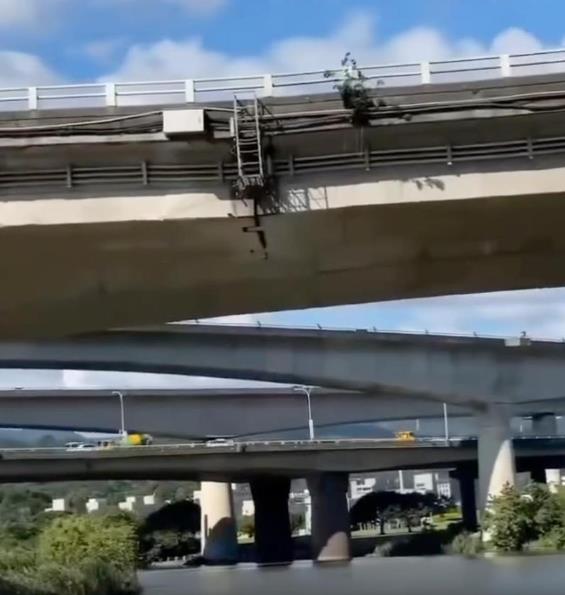 快新聞／新生高架橋「大裂縫」影像嚇呆全網　台北市府回應了