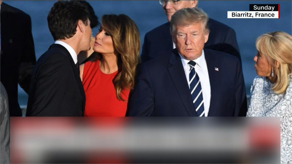 G7閉幕大合照 川普妻和帥哥總理貼面禮「像接吻」