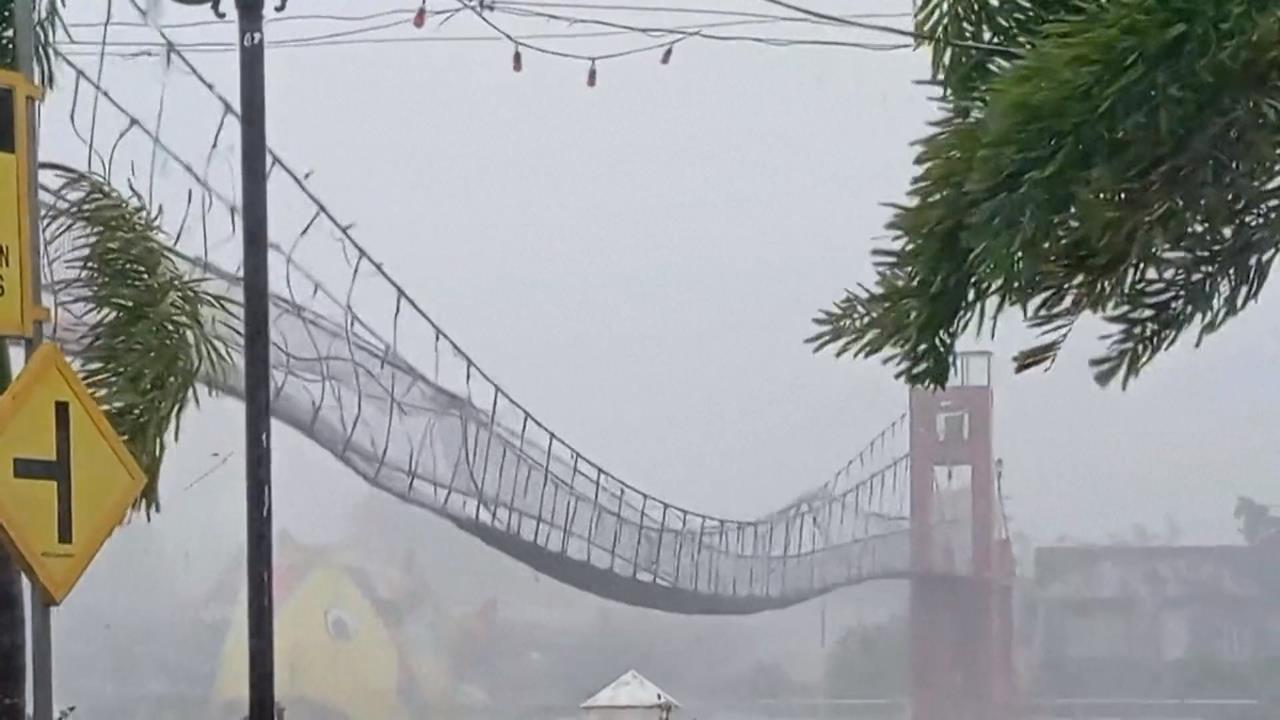 已釀2死!「鳳凰」登陸菲律賓 全國進入災難緊急狀態