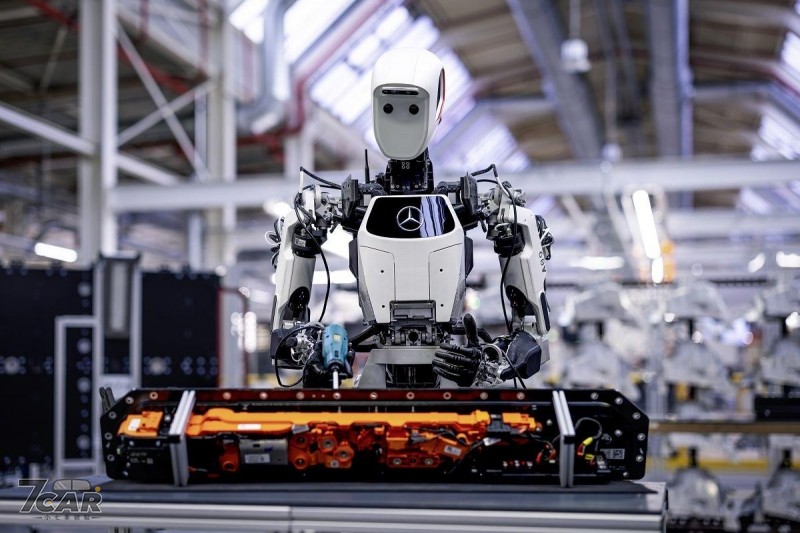 AI、機器人與電動技術並駕齊驅　Mercedes-Benz 柏林數位工廠迎來加速升級