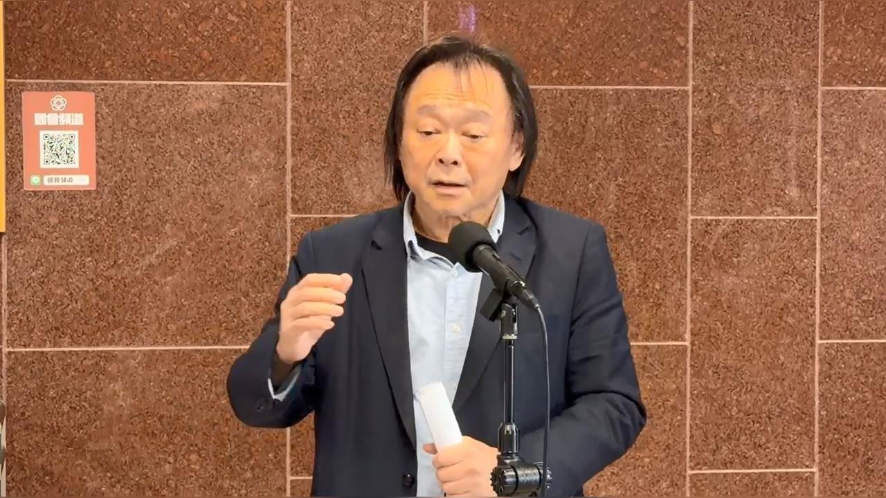 快新聞／王世堅不忍了！嗆周玉蔻「被火車撞」還不夠又開轟：她要被法律制裁