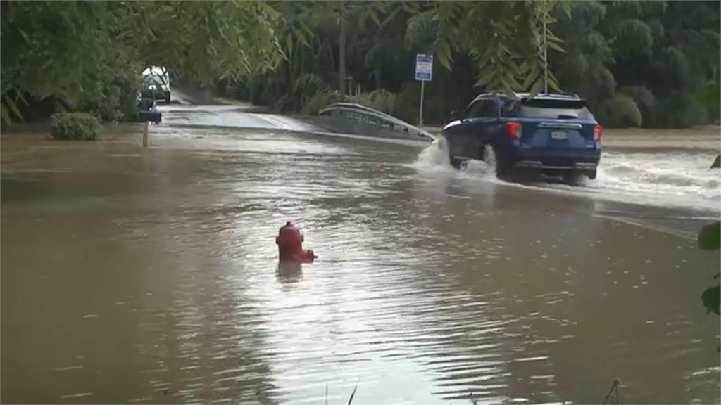 加州1小時4震嚇壞民眾　美東暴雨紐約市緊急狀態