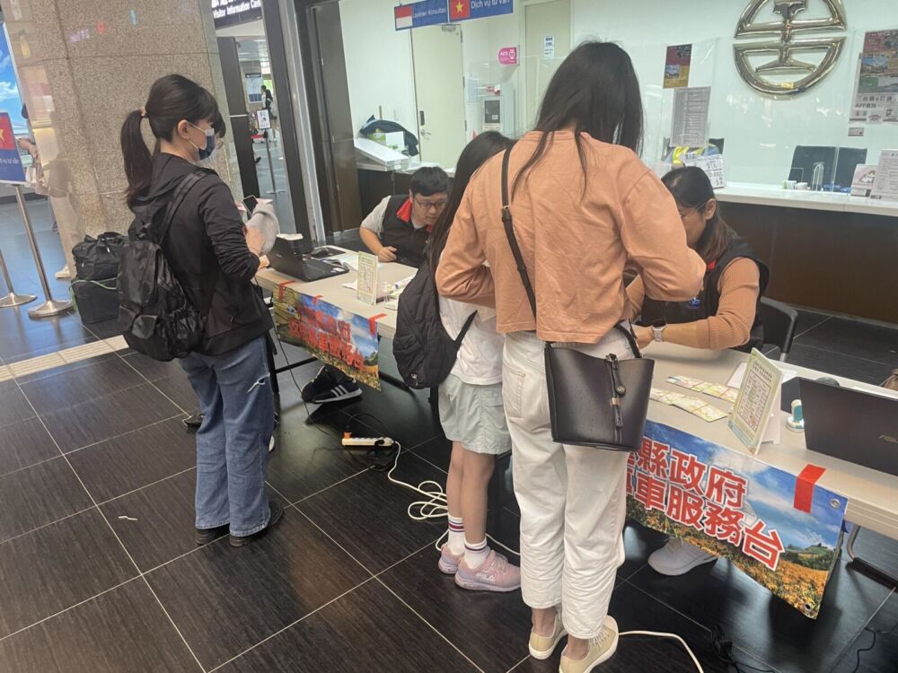 花蓮中秋返鄉專車明12時訂票　縣府：票價維持200元