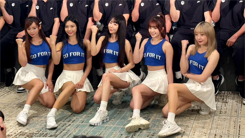 亞洲盃／跨聯盟台籃應援團　丹丹、牙牙、梓梓領軍23位女孩19日起捍衛主場