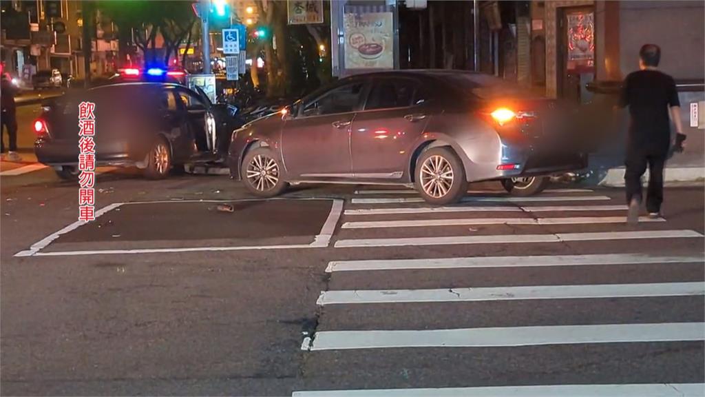 台中兩車相撞　波及變電箱釀2傷　肇事男子酒測值超標送辦