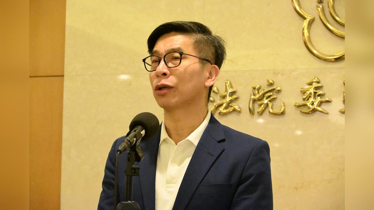 快新聞／「不審國防預算卻急著考察松指部」馬文君挨批：本末倒置