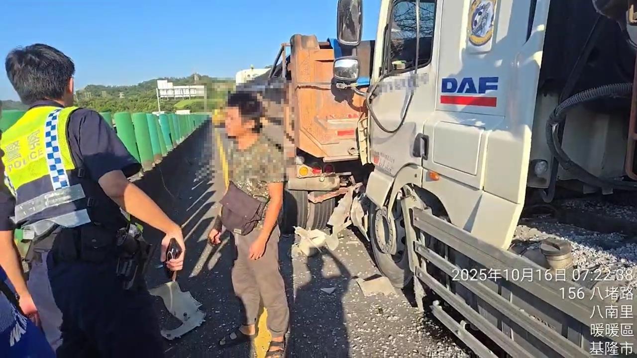 快新聞/台62線驚魂!砂石車追撞砂石車 上班族塞成一團