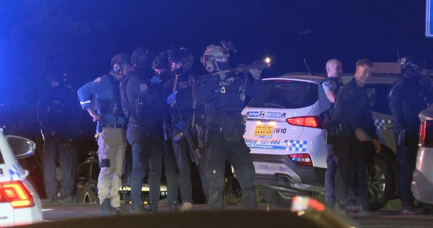 子彈擦身而過!60歲槍手持長槍狂射百發子彈 雪梨商店街16傷「1人命危」