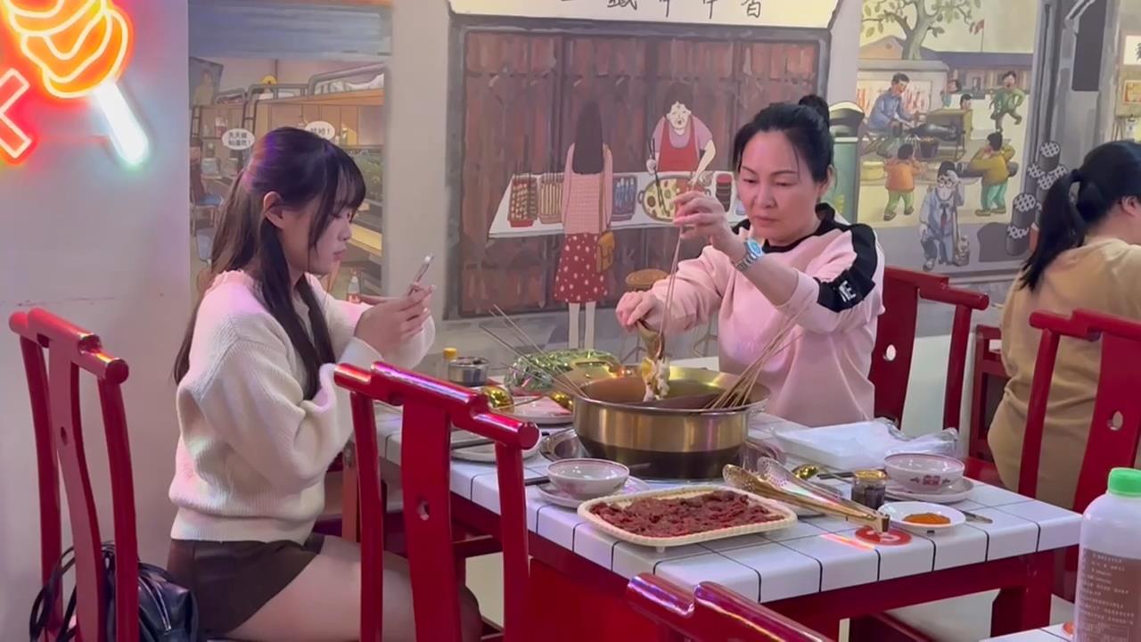 台東串串麻辣鍋店　解20年思鄉情！