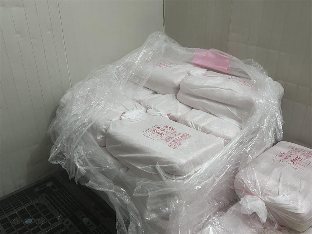 快新聞／便當局怎麼了？台鐵便當「魚丸竟藏塑膠片」　衛生局稽查廠商「原因曝光了」