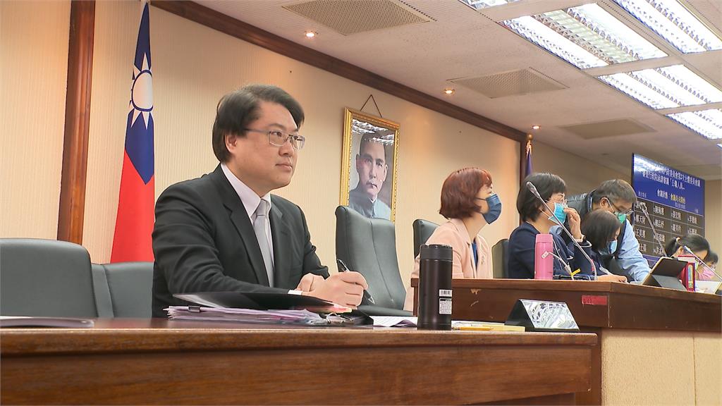 選罷法排黑條款修法　朝野紛推修法版本　內政部長林右昌首次備詢　表現獲肯定