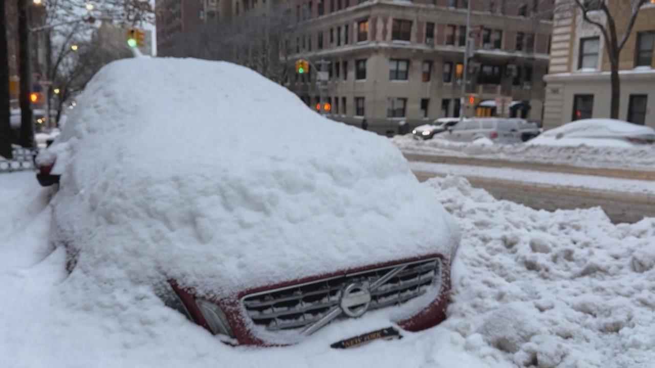 怪獸風暴橫掃美國12死　上百萬用戶停電、逾1.1萬架航班取消