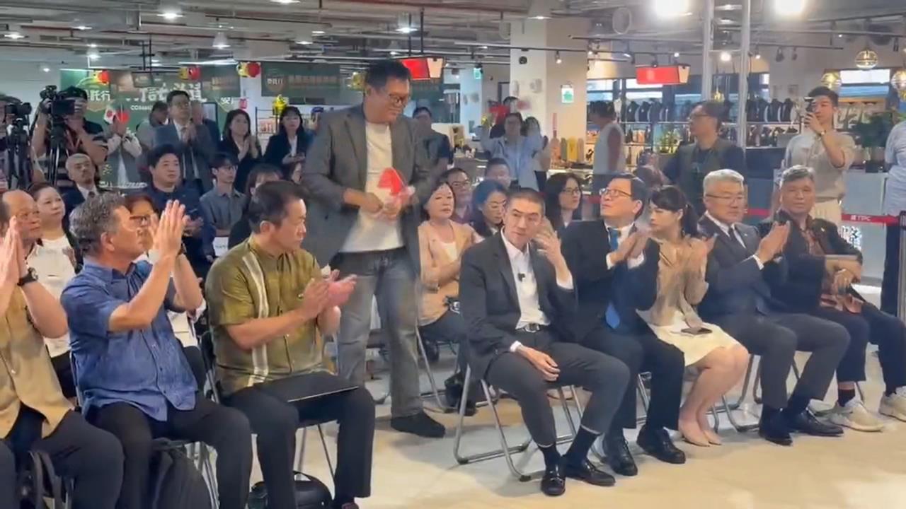 基隆選戰激烈！　童子瑋民調緊追謝國樑「差距不到6%」