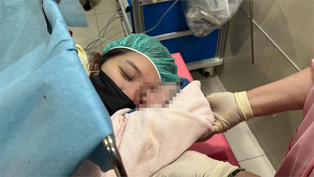 快新聞／恭喜！洪詩生了　聽到愛女哭聲淚流不止：謝謝妳來當我們的女兒