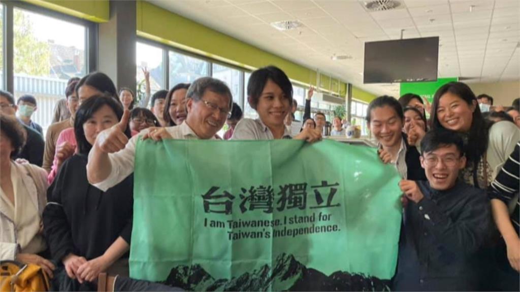 力挺謝志偉　吳釗燮：拿國旗心裡想著台灣.有什麼錯？