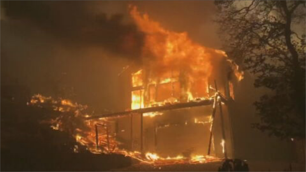 加州野火向外延燒 州長宣布進入緊急狀態
