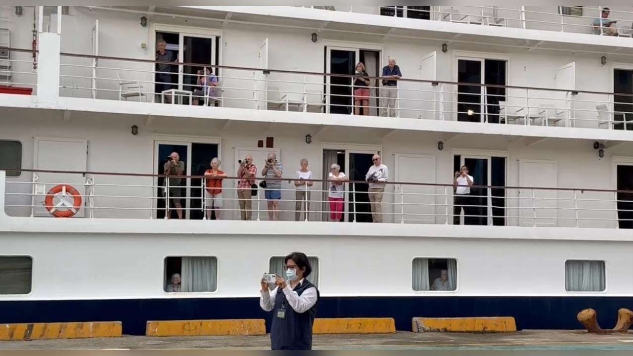 疫後國際郵輪首航台中港 何欣純、江啟臣隔空較勁