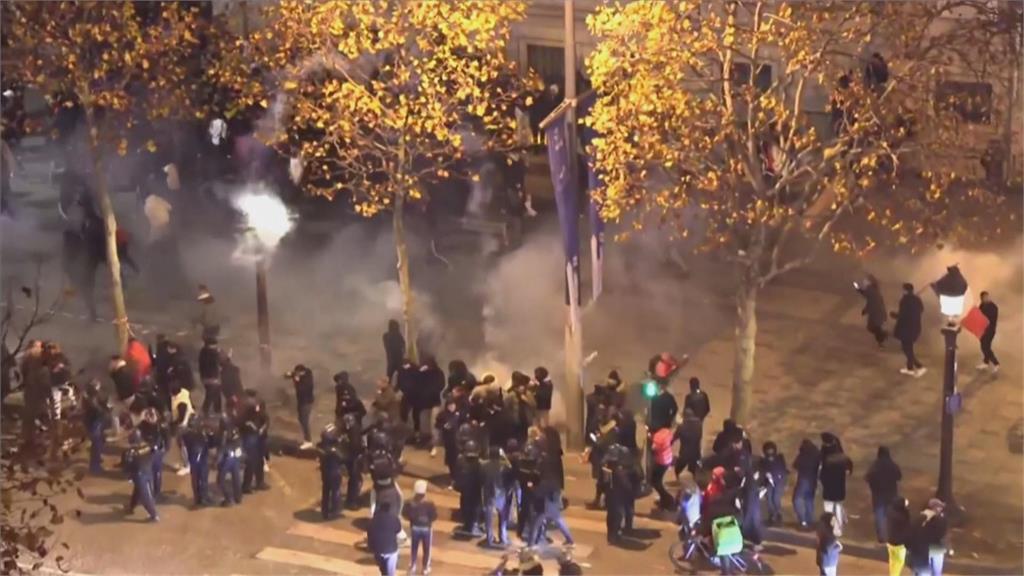摩洛哥、法國球迷狂歡嗨過頭　縱火、砸店　警射催淚瓦斯回擊
