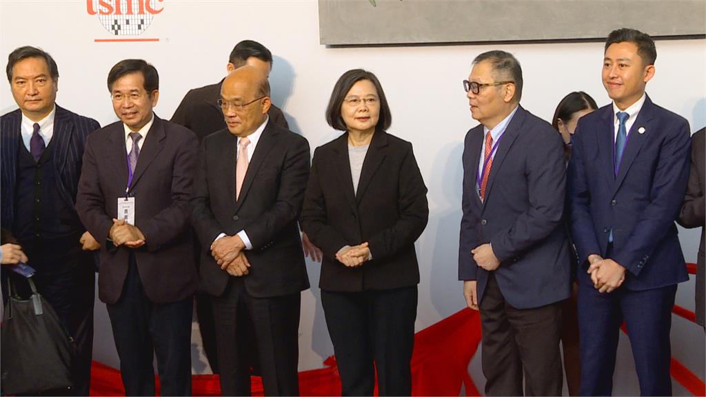 綠營拚地制法週五付委　　蔡蘇與林智堅合體