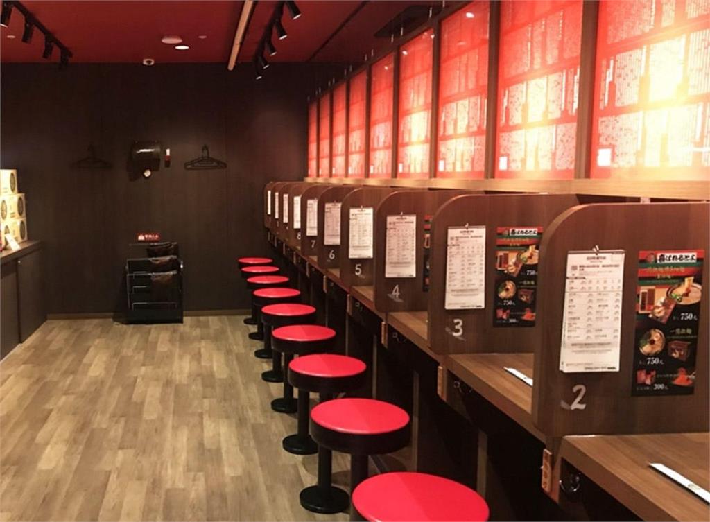 平日沒有24小時營業！　一蘭台北本店、別館最新營業時間出爐