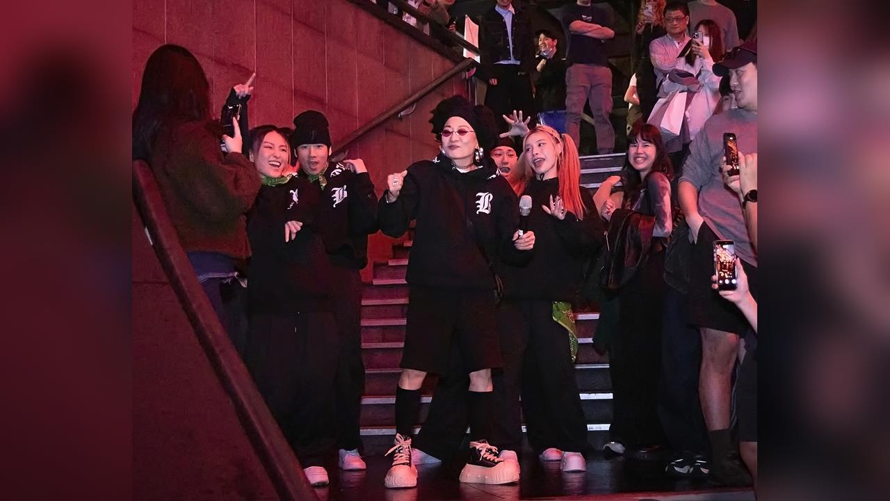 74歲比莉快閃信義區夜店 見年輕歌迷嗨跳「火山舞」差點落淚