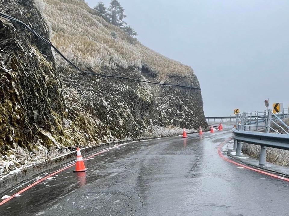 快新聞／強烈大陸冷氣團來襲　合歡山公路翠峰至大禹嶺18時起預警性封閉