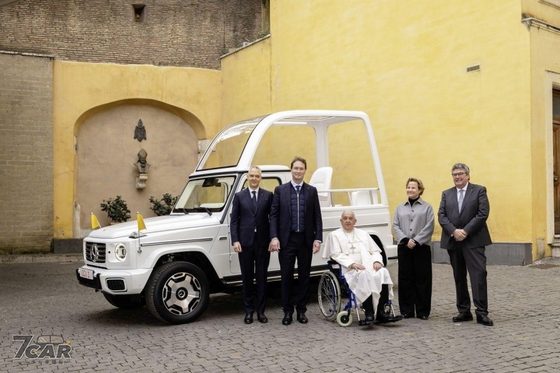 以 G580 為基礎，為禧年活動做準備　Mercedes-Benz 為教宗打造全新電動 Popemo