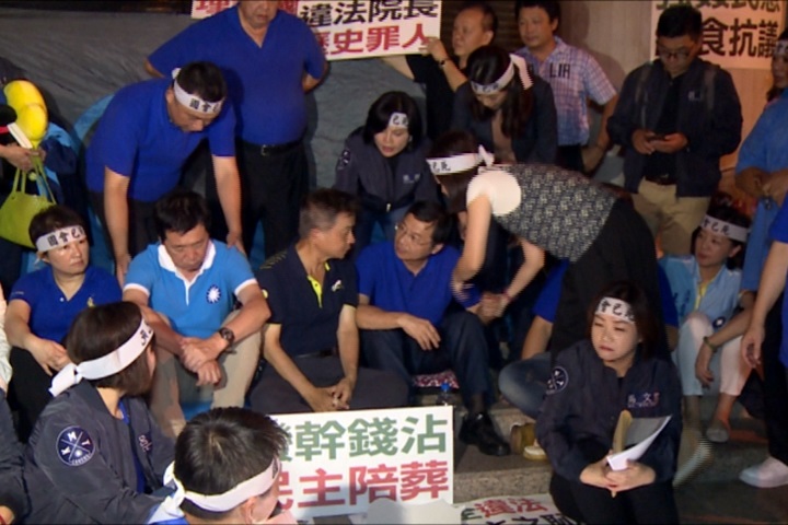 前瞻預算 民黨挾人數優勢三讀通過