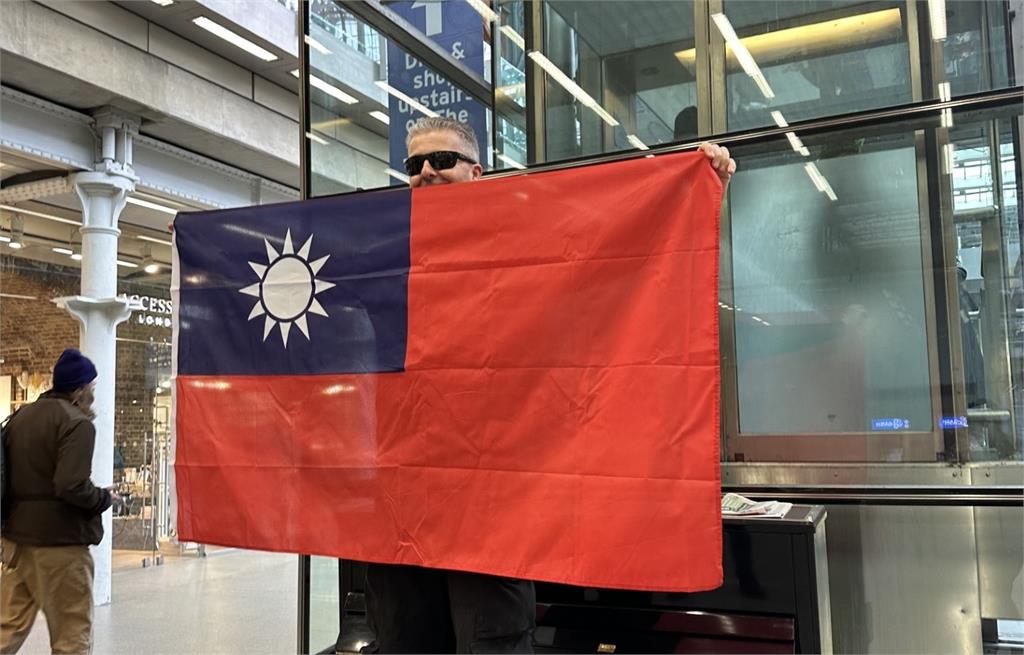 快新聞／英國鋼琴家「K博士」也關注地震　再秀國旗：向台灣傳遞愛