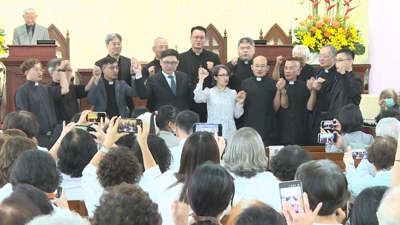 戰貓蕭美琴站台祝禱賴瑞隆　讚「隆貓」個性溫暖是暖流