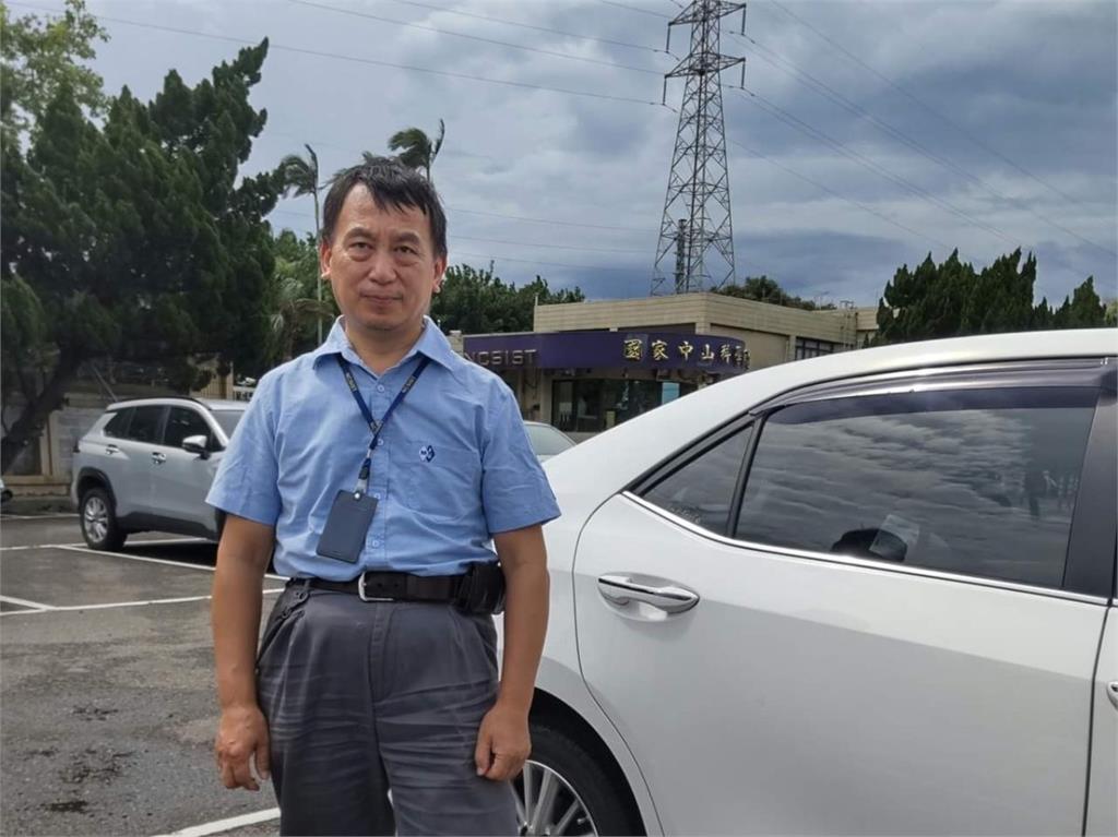 中年失業危機！勞動部桃竹苗分署輔導培養第二專長 助他成功轉職