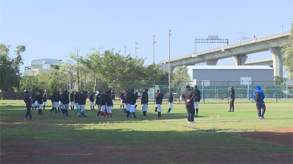 「玉山盃訓練營」連16年舉辦 邀來陳金鋒組教練團親身指導