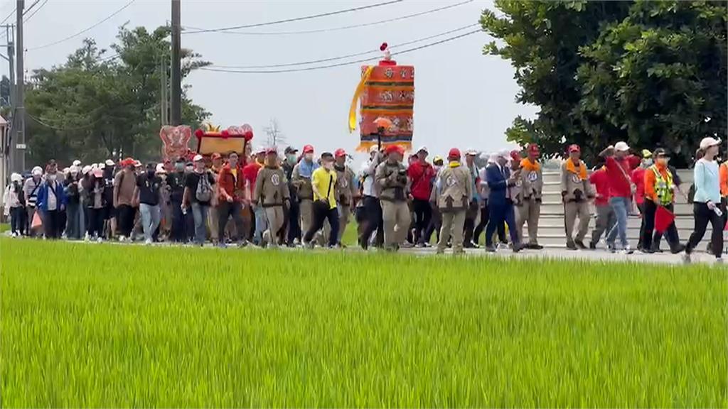 大甲媽回鑾抵彰化　集資煎蛋、西瓜吃免驚