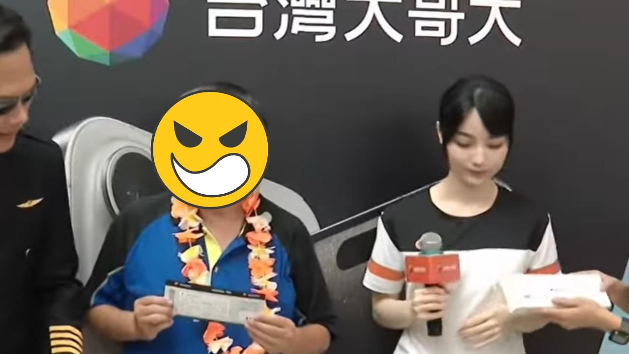 砍汶汶狂粉是iPhone頭香哥！夜排只為與黑嘉嘉做1事⋯他還原「讓位」內幕道歉