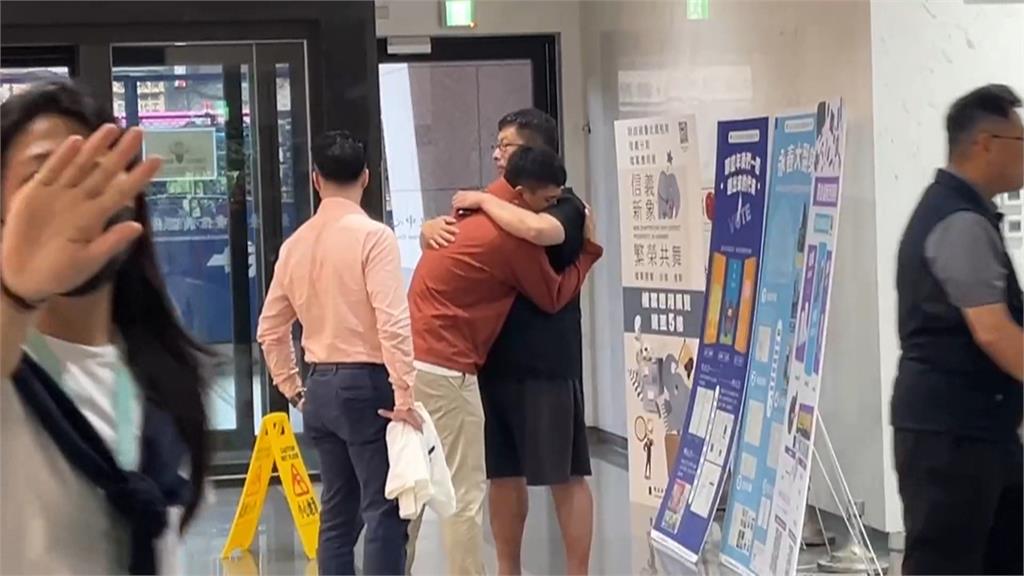 罷雙吳雙敗！罷免吳沛憶未達門檻　罷吳思瑤等不到領銜人